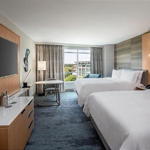 Premium Guest room 2 Double City view